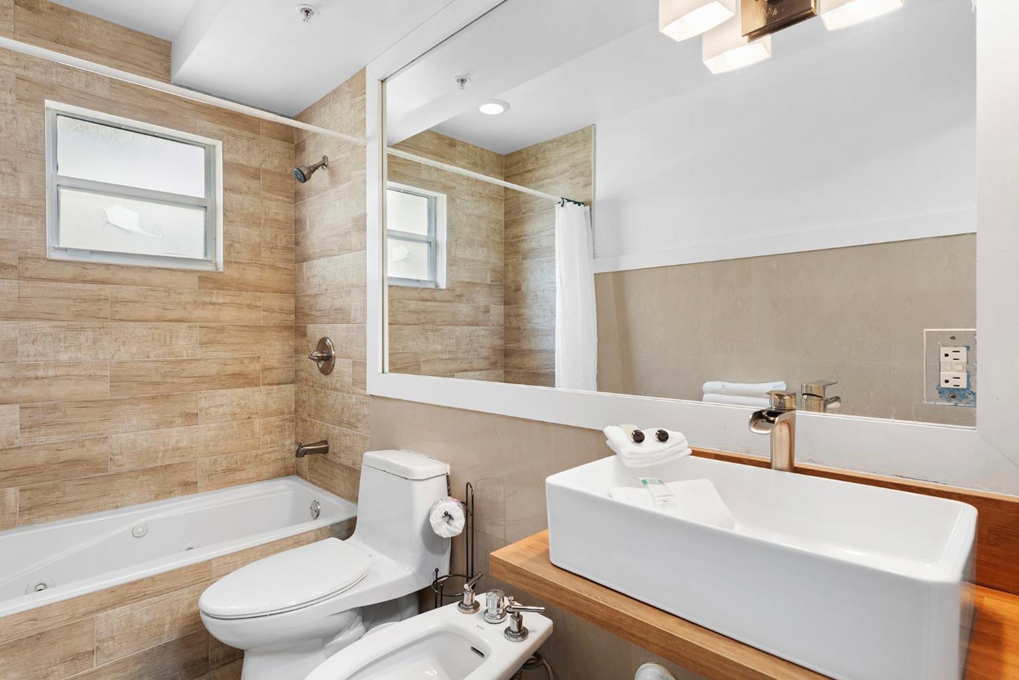 Ocean Drive Apartment Suites In Miami Beach Dış mekan fotoğraf